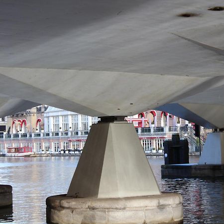 فندق Houseboat Little Amstel أمستردام المظهر الخارجي الصورة